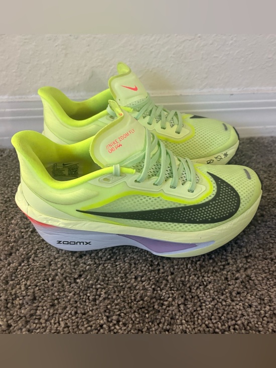 Shoes - Nike Zoom Fly 6 women Size 6 1/2
